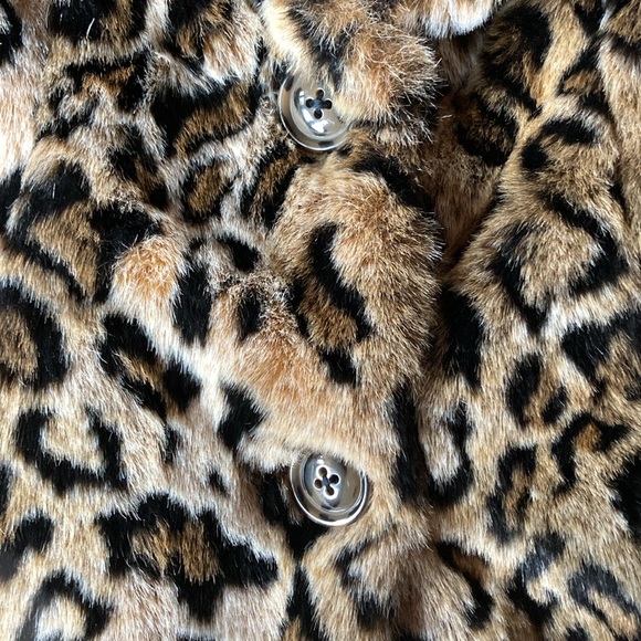 Guess Faux Fur Leopard Jacket - Picture 3 of 12